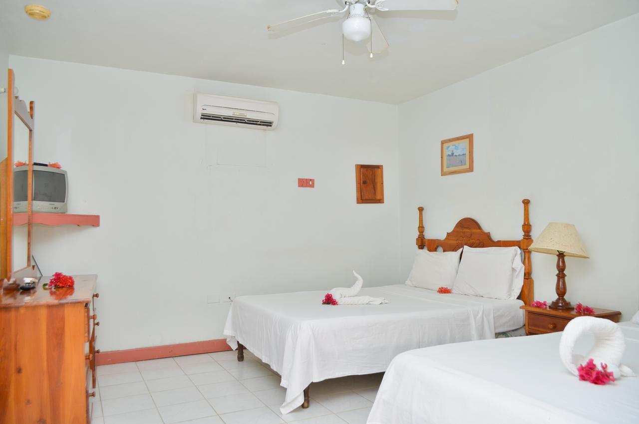 Hidden Paradise Resort Hotel Negril Exterior photo